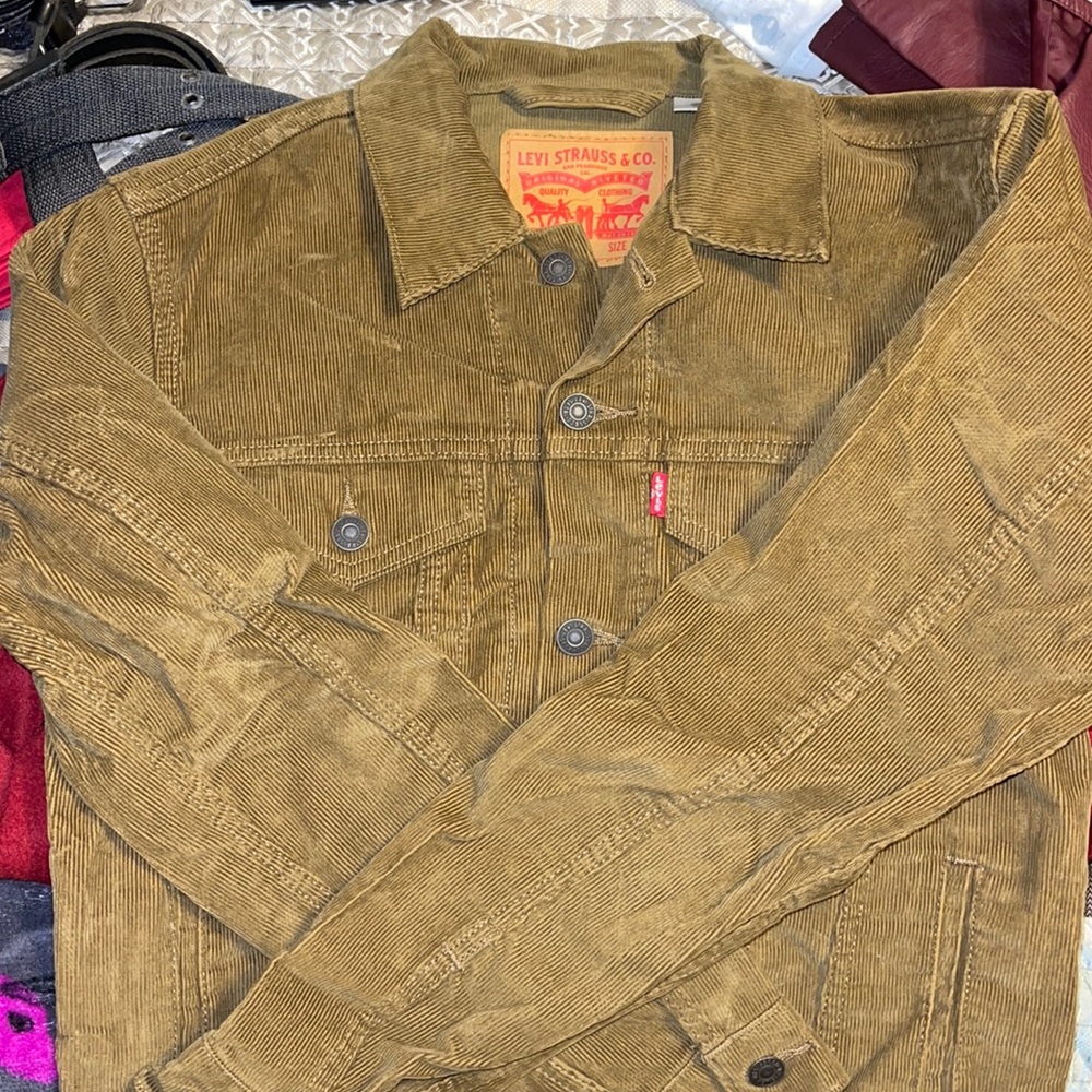 Levi’s corduroy jacket
